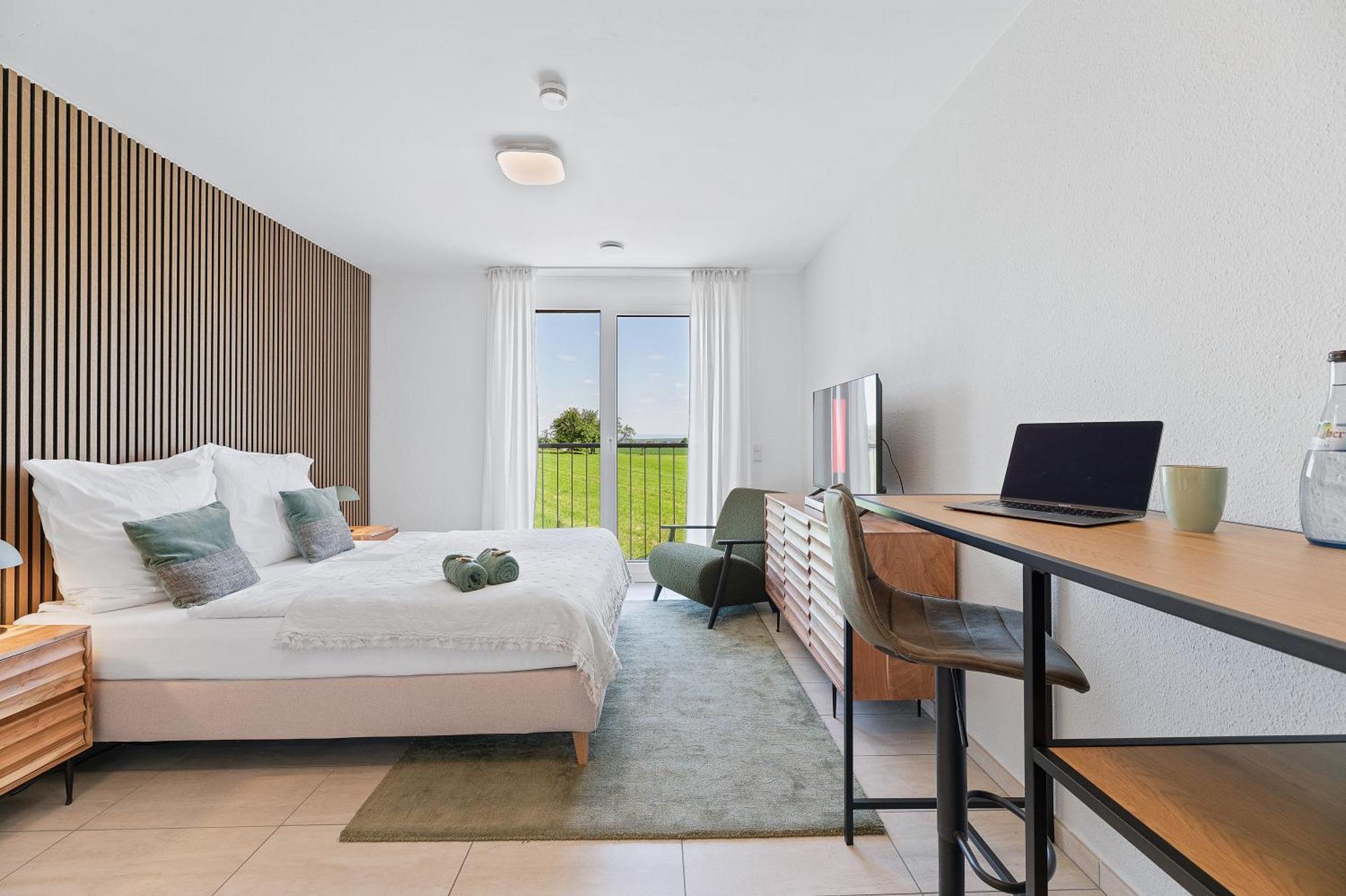 The Serviced - Design Apartment
